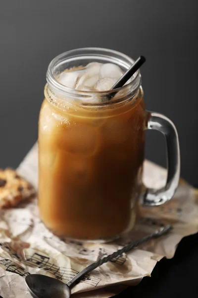 Iced coffee in glass jar — Stock Photo, Image