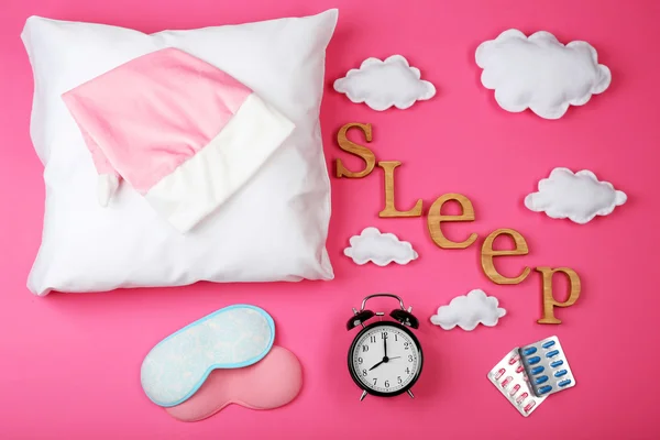 Sleep concept with accessories — Stock Photo, Image