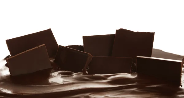 Pièces fondues de barre de chocolat noir — Photo