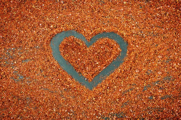 Especia seca con silueta de corazón — Foto de Stock