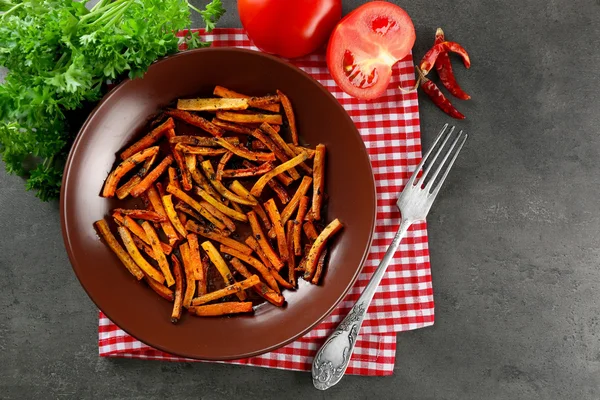 Нарізані моркву на грилі — стокове фото