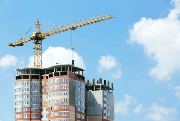 Estaleiro de construção com cranesround — Fotografia de Stock