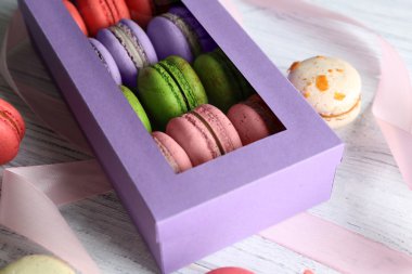 hediye kutusunda macaroons