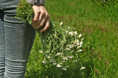 kadın holding buket 