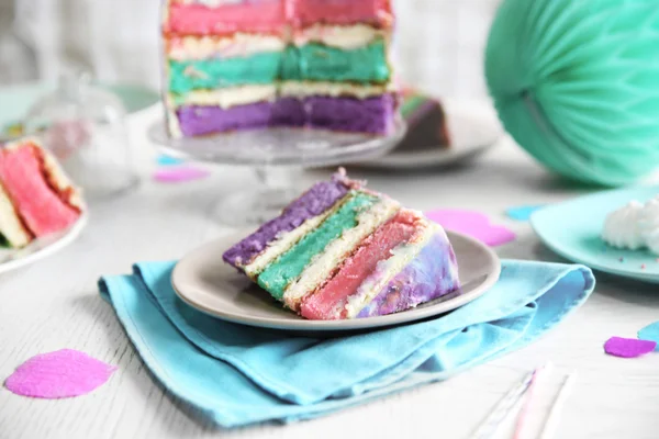 Rebanadas de pastel de colores — Foto de Stock