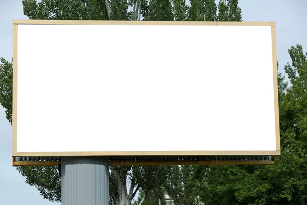 Lege billboard op stad straat — Stockfoto