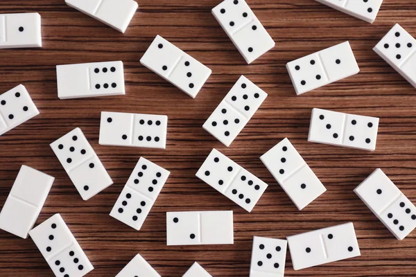 Heap de dominós brancos — Fotografia de Stock