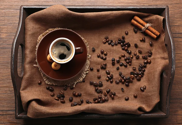 Cup of coffee with beans — Stock Photo, Image