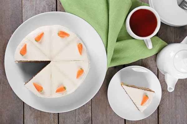 Délicieux gâteau aux carottes — Photo