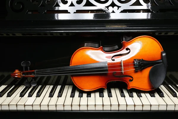 Violin and piano closeup
