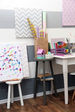 Renkli tasarım işyeri