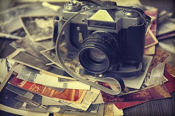 Vintage photos with camera — Stock Photo, Image