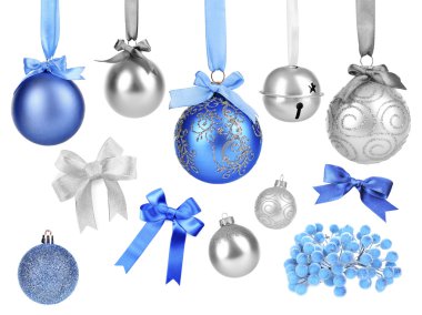 mavi ve gümüş Noel oyuncaklar kümesi 