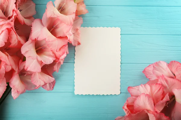 美しいグラジオラスの花カード — ストック写真