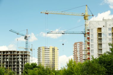 Vinç ve bina inşaat 