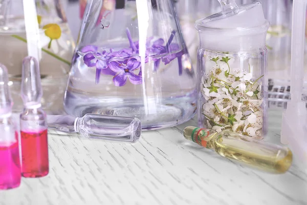 Proces van het maken van parfums — Stockfoto