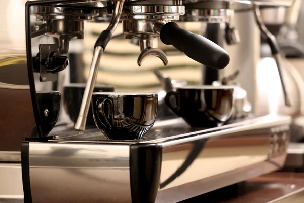 Voorbereiding van de espresso machine — Stockfoto