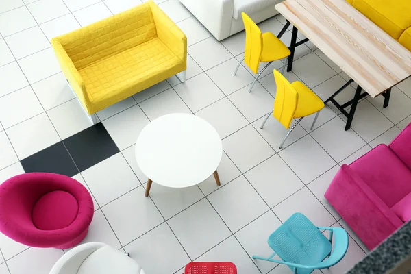 Muebles coloridos en el interior — Foto de Stock