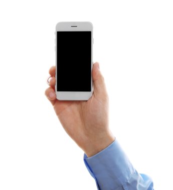 Adam akıllı telefonu tutuyor.