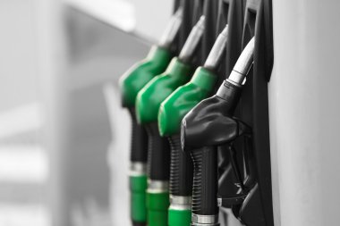 Modern benzin istasyonu