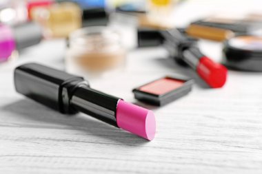 Dekoratif kozmetik kümesi  