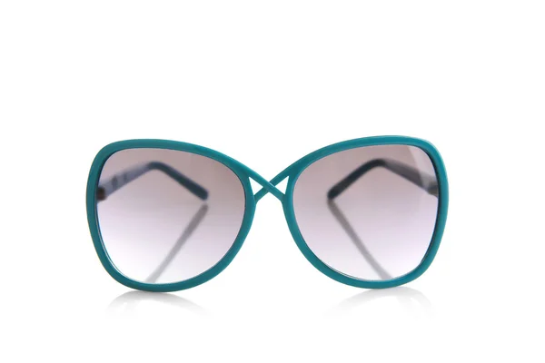 Солнечные очки, изолированные на белом — стоковое фото