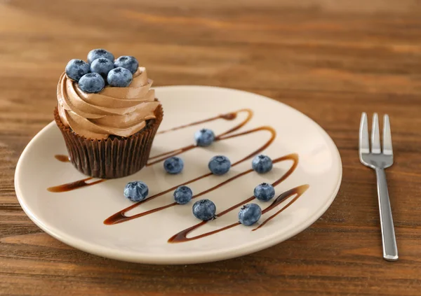 Sabroso cupcake de chocolate —  Fotos de Stock