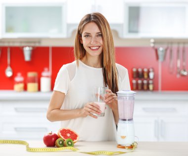 kadın yemek sağlıklı yemek