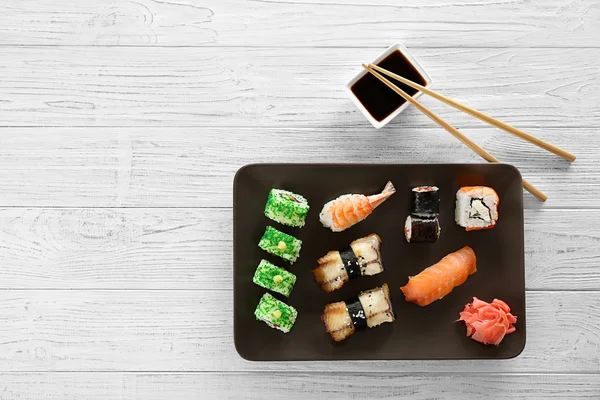 Pyszne sushi zestaw — Zdjęcie stockowe