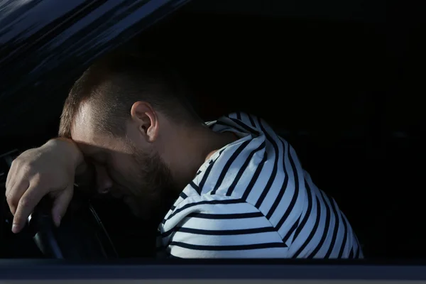 Man falling asleep in car — Stock Photo, Image