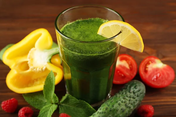 Leckerer Smoothie-Drink — Stockfoto