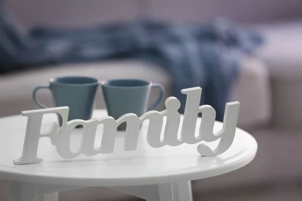 Palavra Família e copos — Fotografia de Stock