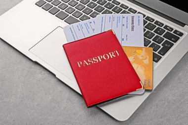 Kredi kartı ve bilet 