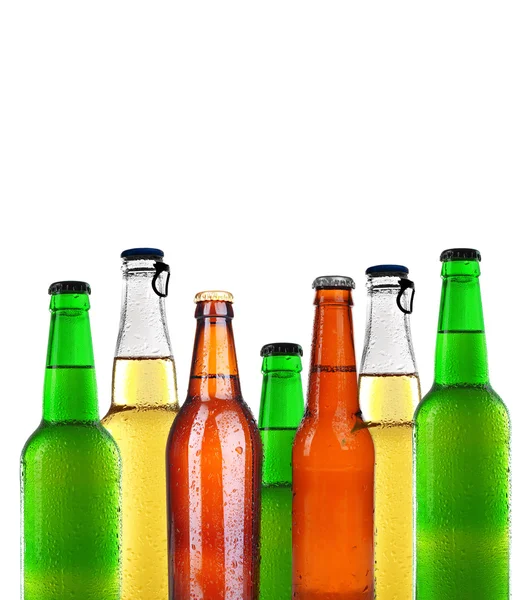 Bottiglie di birra diversa — Foto Stock