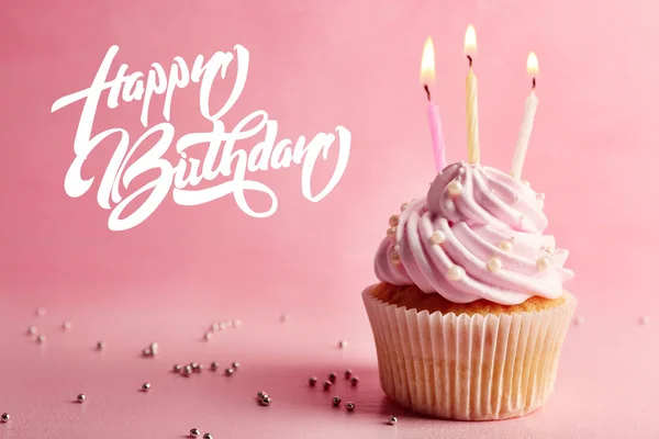 Cupcake di compleanno con candela — Foto Stock