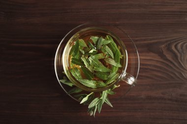 Adaçayı çay fincan