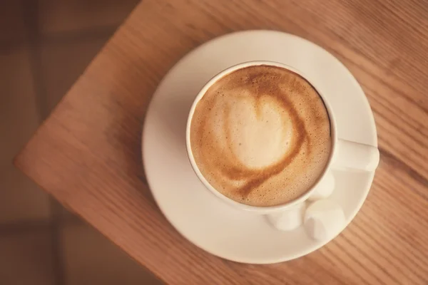 Färsk kopp kaffe — Stockfoto
