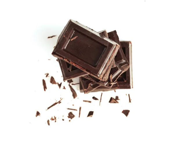 Kawałki czekolady, na białym tle — Zdjęcie stockowe