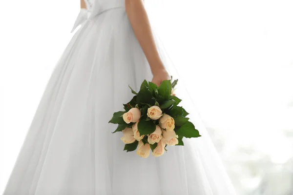 Bride in beautiful dress — Stock Photo, Image