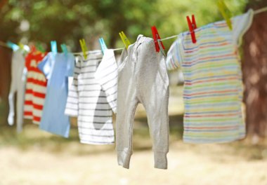 Clothesline bebek çamaşırlar