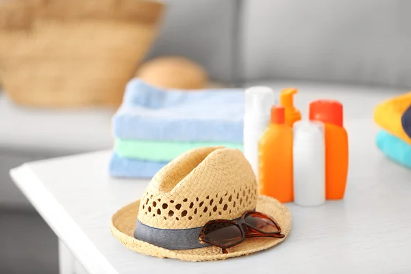 Sun protection cosmetics set — Stock Photo, Image