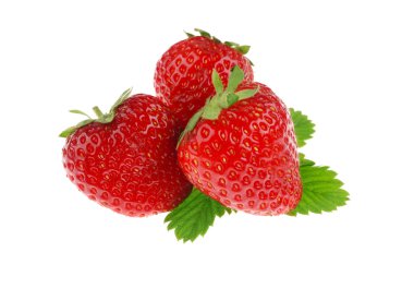 Taze olgun çilekler.