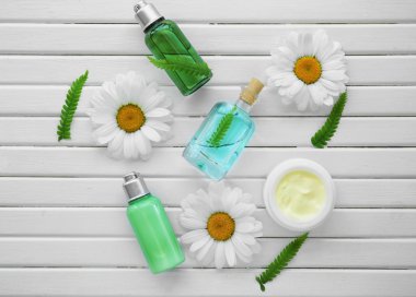 Kozmetik masaya ayarla