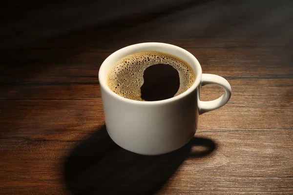 Taza de café fresco —  Fotos de Stock