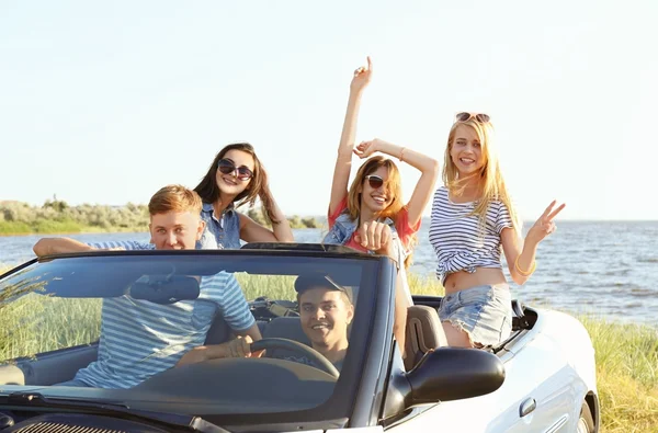Happy Vrienden Auto — Stockfoto