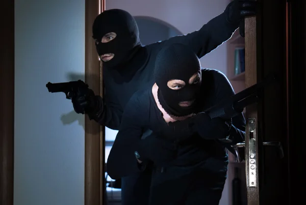 Armed Thieves Entering House — Stock Photo, Image