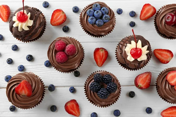 Deliciosos cupcakes de chocolate — Fotografia de Stock