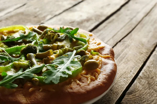 Tasty vegetarian pizza — Stock Photo, Image