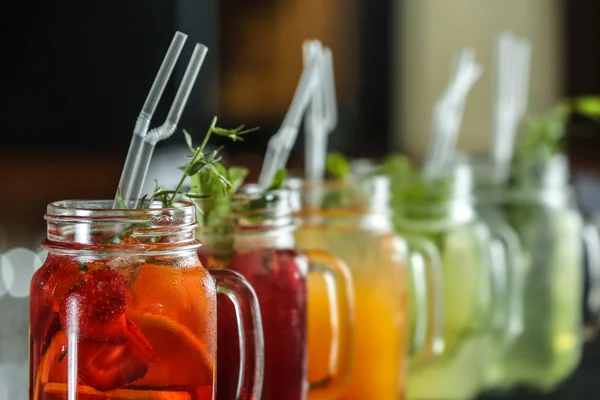 Different cocktails on table — Stock Photo, Image