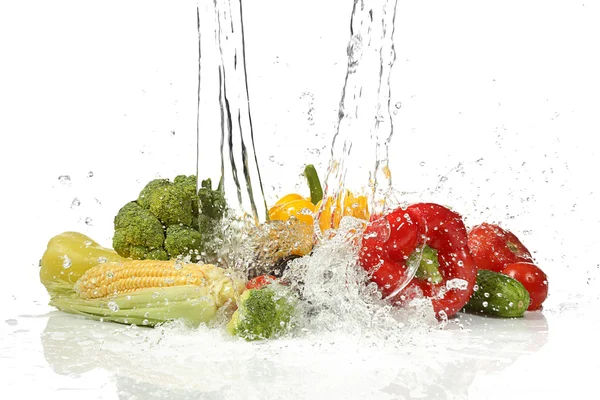 蔬菜与泼水 — 图库照片